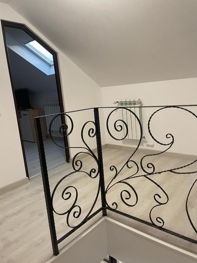 Apartament Casa Dan Buzău Zewnętrze zdjęcie